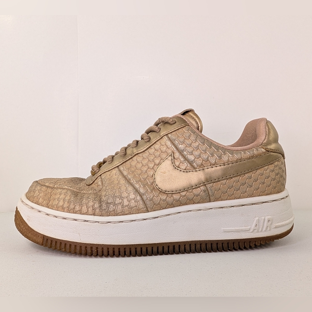 Nike Air Force 1 Womens Sz 6.5 Upstep Premium AF1 Gold White Shoes 917590-900